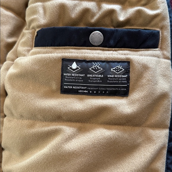 Men’s Volcom jacket. - Picture 8 of 10